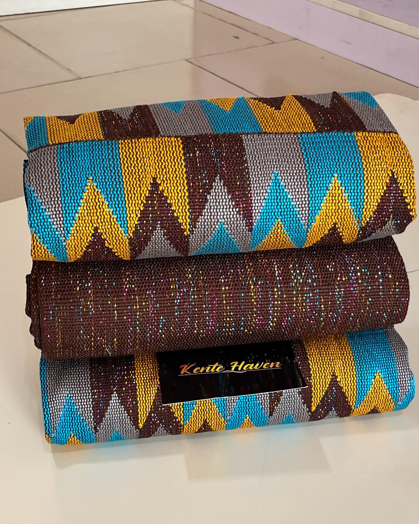 Kente Haven Ombre Hand Weaved Kente Cloth KH39