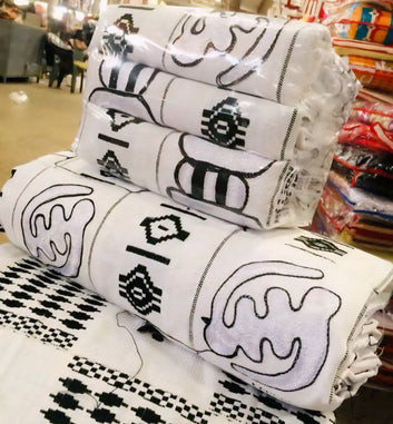 MG Authentic Hand Weaved Kente Cloth A09220